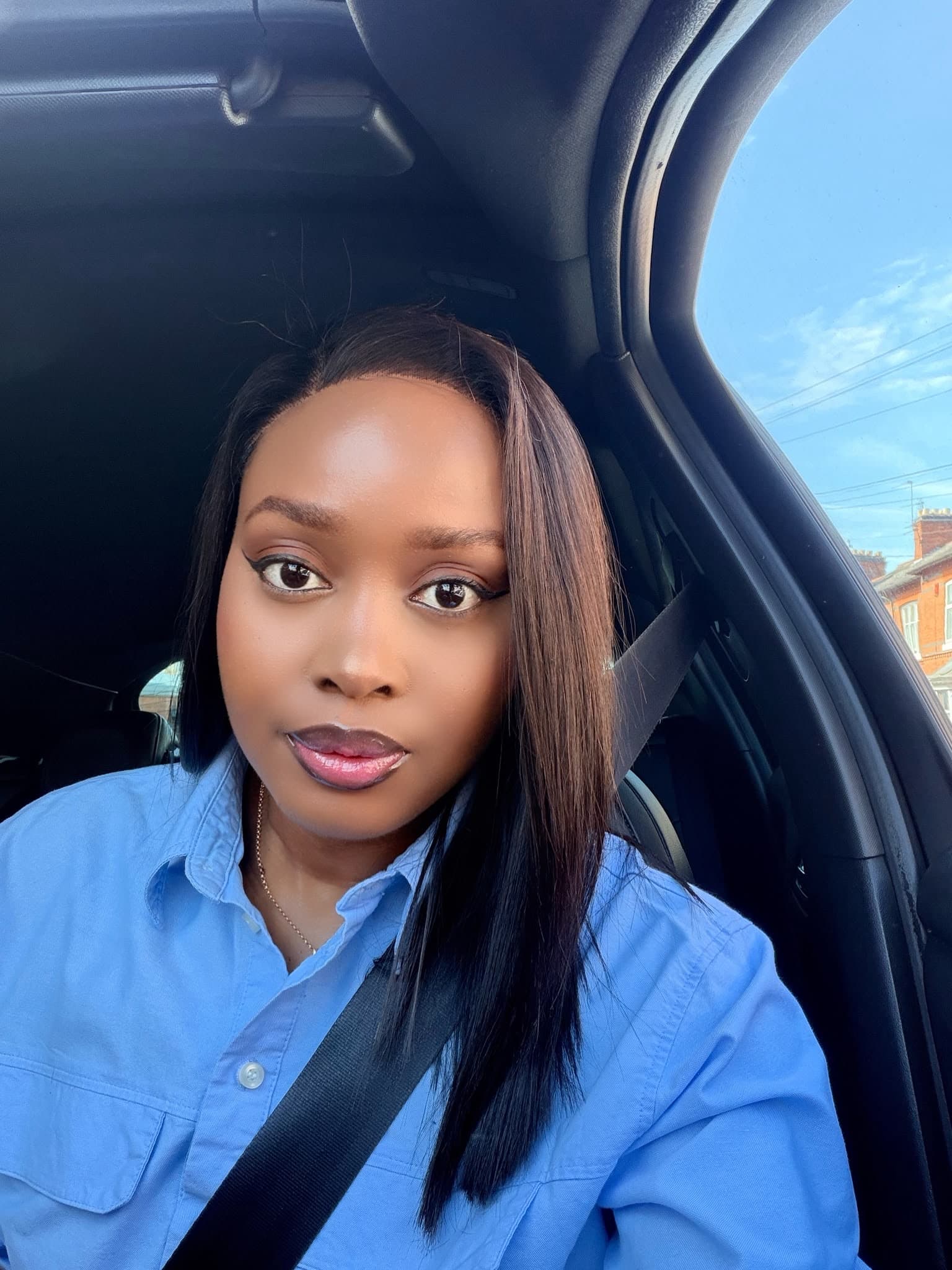 Tessy, Head of Administration
